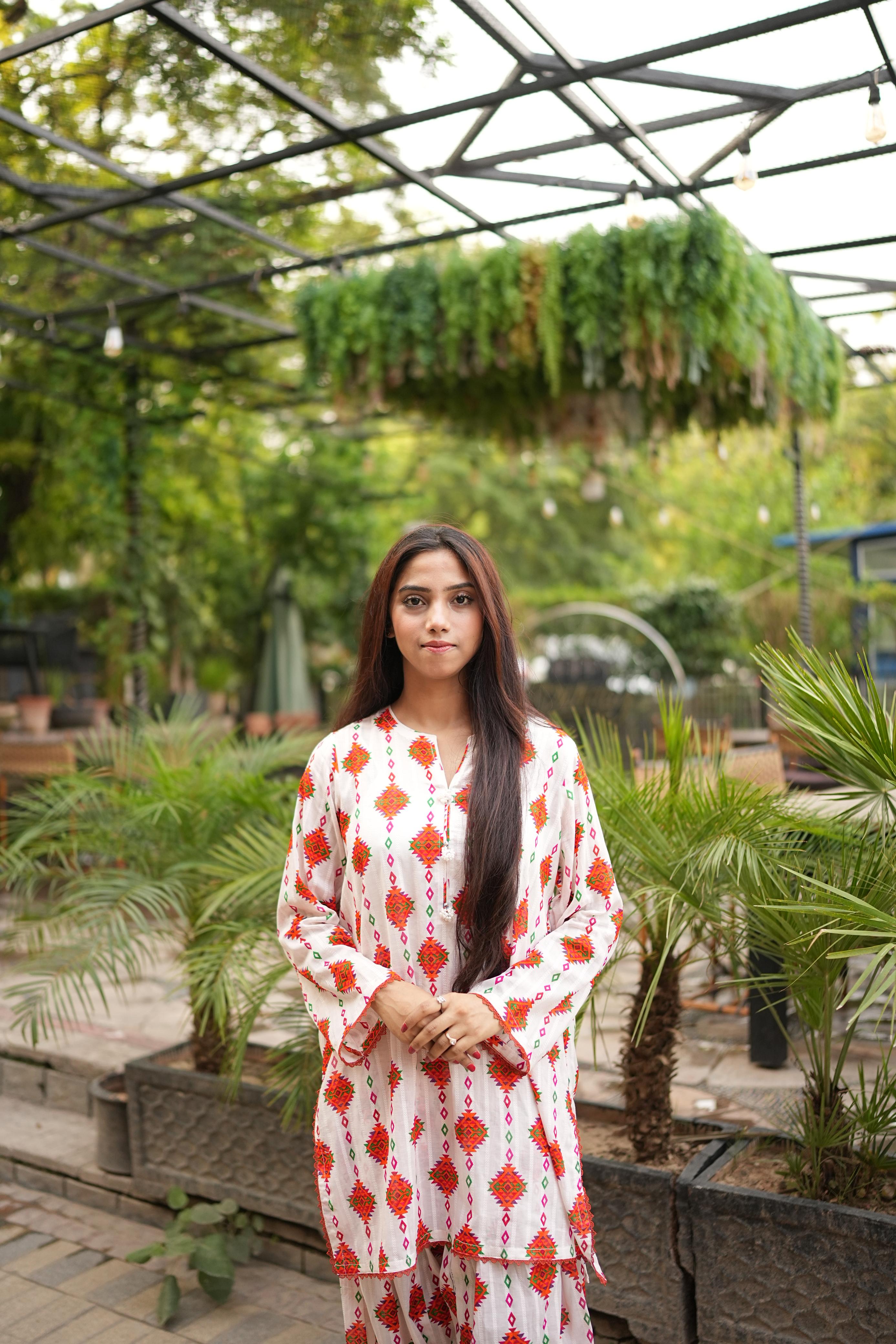 2PC White Lawn Stitched Suit