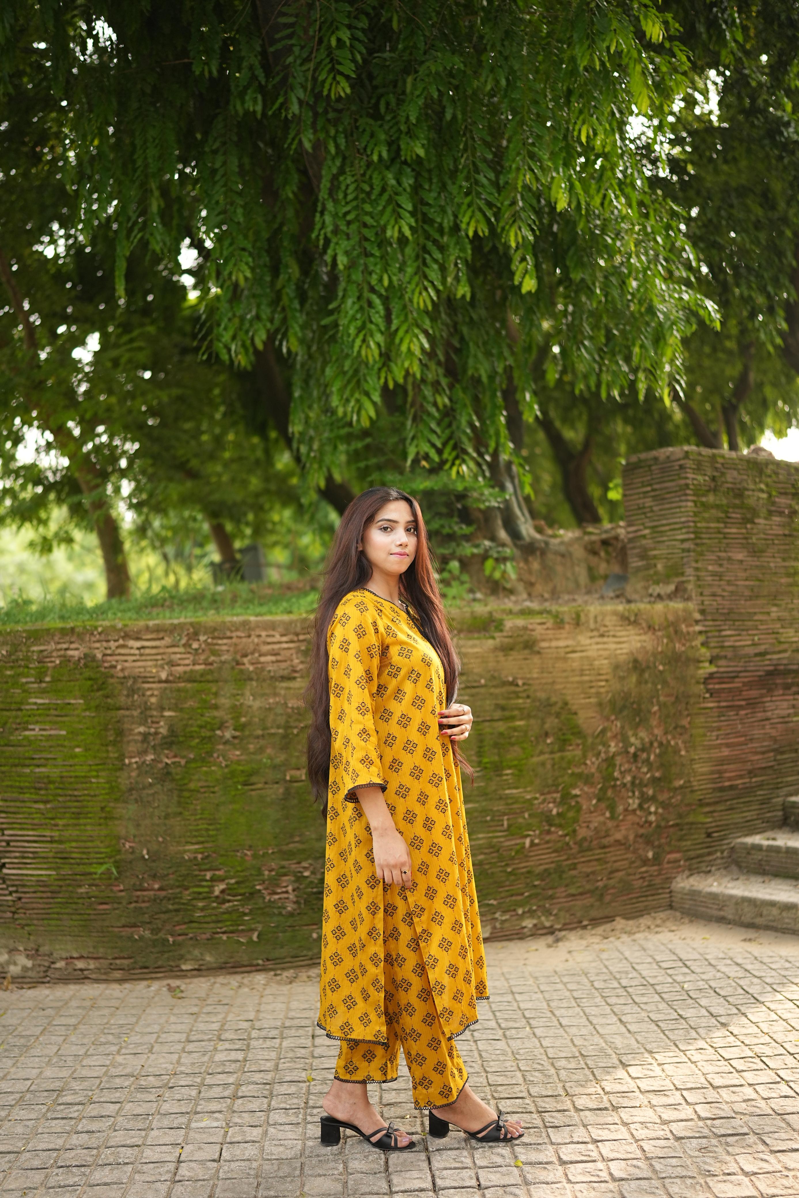 2PC Mustard Lawn Stitched Suit
